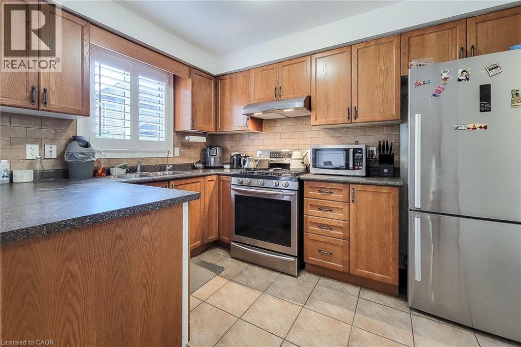 21 Jonathon Court, Hamilton, Ontario  L8W 0A1 - Photo 15 - 40860941
