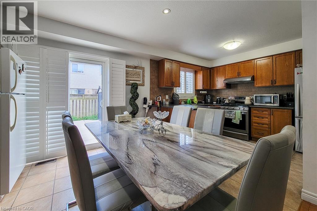 21 Jonathon Court, Hamilton, Ontario  L8W 0A1 - Photo 16 - 40860941