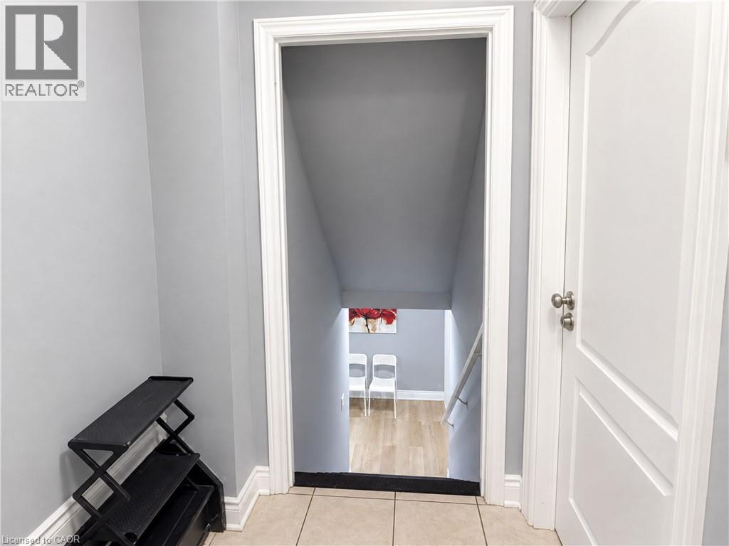 190 Blair Creek Drive Unit# Basement, Kitchener, Ontario  N2P 2N1 - Photo 2 - 40860819