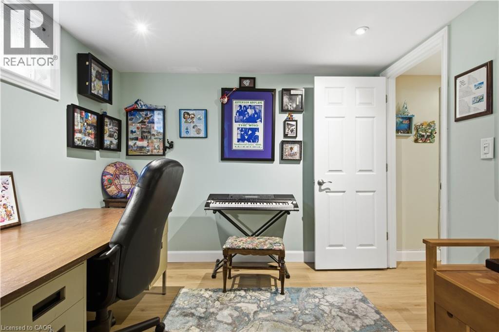 47 Kensington Avenue, Brantford, Ontario  N3R 3N9 - Photo 34 - 40855638