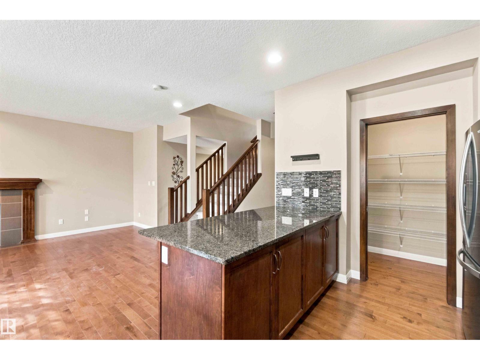 1238 Ainslie Wy NW, Edmonton, Alberta  T6W 0H9 - Photo 19 - E4507650