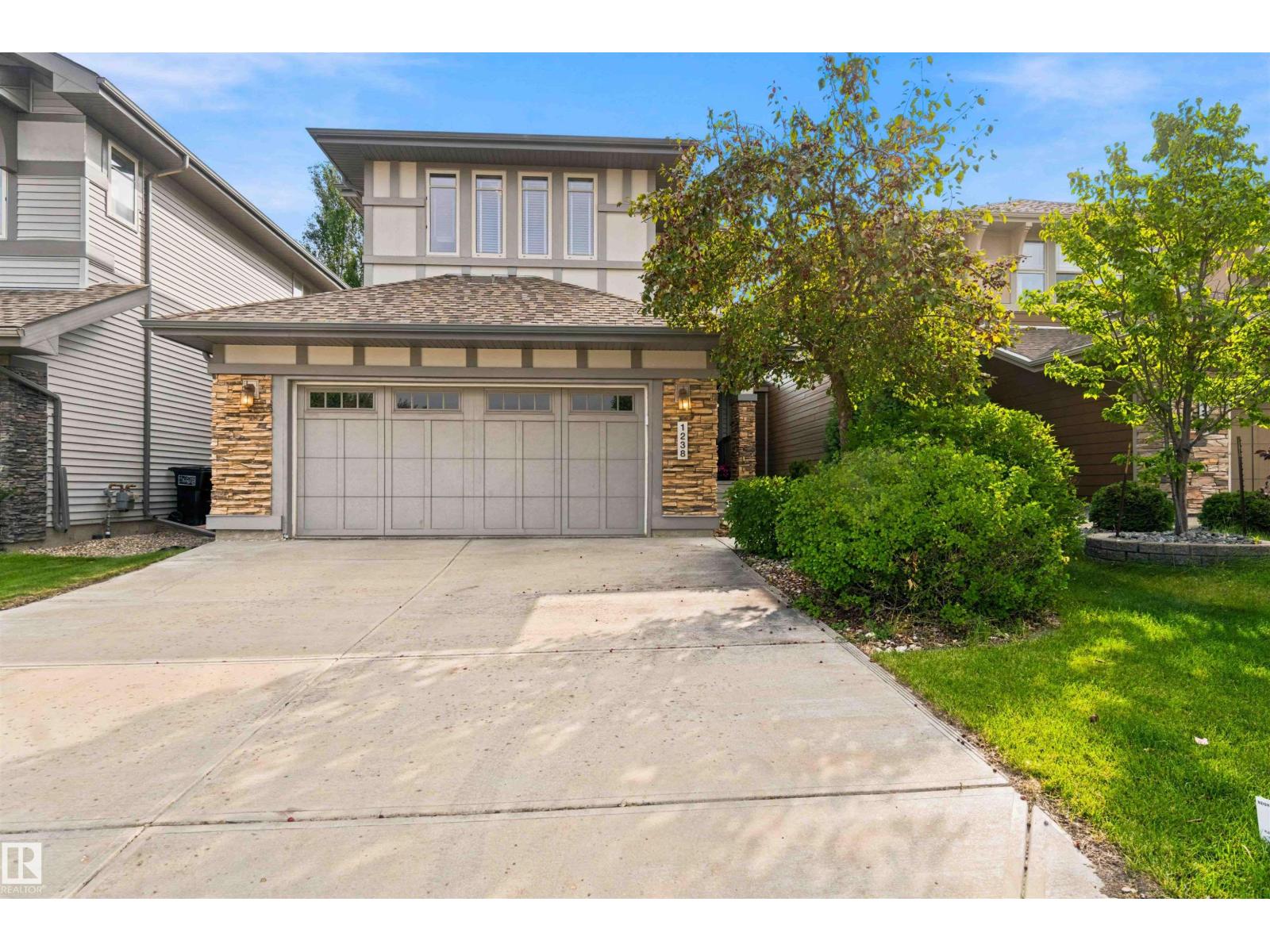 1238 Ainslie Wy NW, Edmonton, Alberta  T6W 0H9 - Photo 2 - E4507650