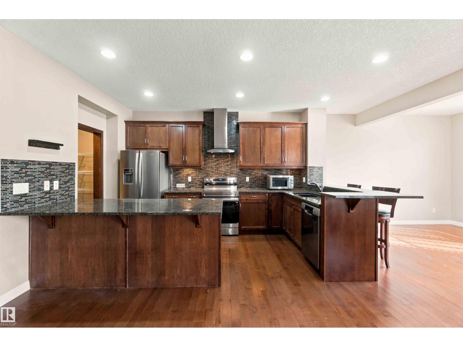 1238 Ainslie Wy NW, Edmonton, Alberta  T6W 0H9 - Photo 9 - E4507650