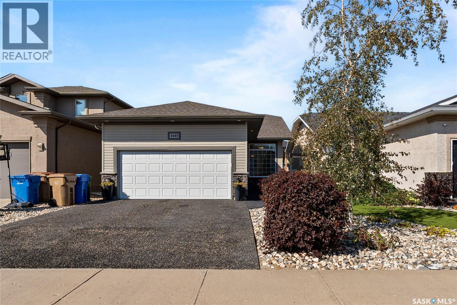4445 Preston Crescent, Regina, Saskatchewan  S4X 0C8 - Photo 2 - SK047904