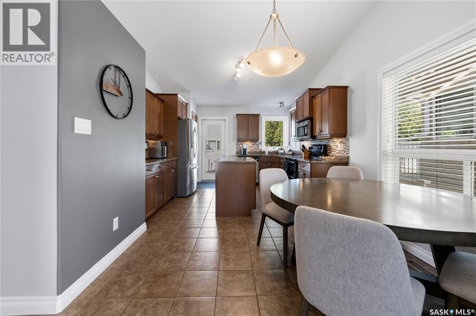 4445 Preston Crescent, Regina, Saskatchewan  S4X 0C8 - Photo 9 - SK047904