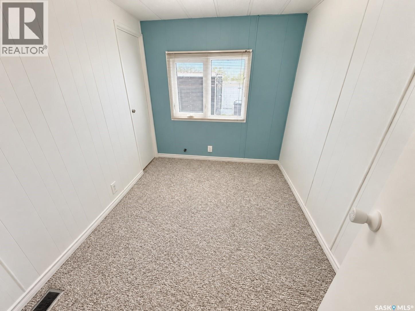1746 Coteau Avenue, Weyburn, Saskatchewan  S4H 2R7 - Photo 10 - SK047860