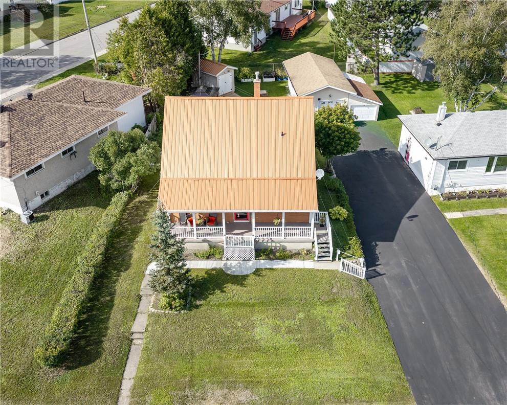 69 Pine Street, Onaping, Ontario  P0M 1R0 - Photo 34 - 2130146