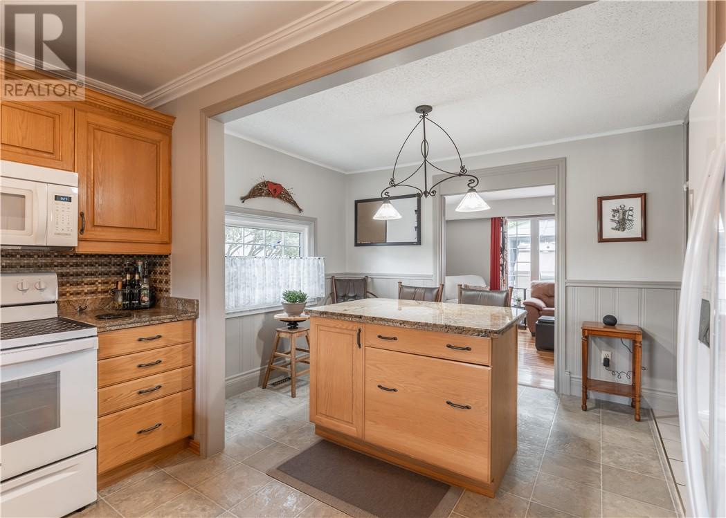 69 Pine Street, Onaping, Ontario  P0M 1R0 - Photo 7 - 2130146