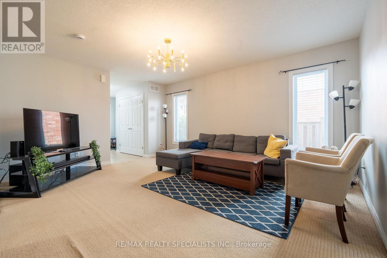 466 Bronco Crescent, Waterloo, Ontario  N2K 4K9 - Photo 3 - X13685242