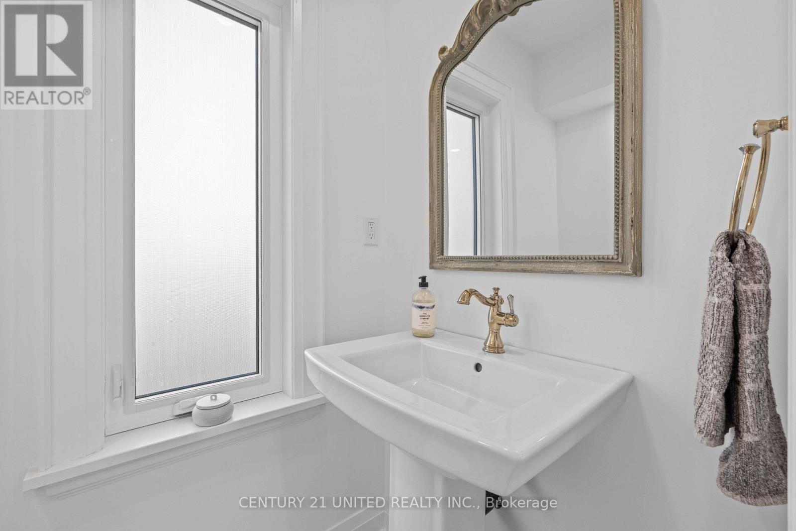 753 Chesterfield Avenue, Peterborough, Ontario  K9H 4Y1 - Photo 10 - X13758992