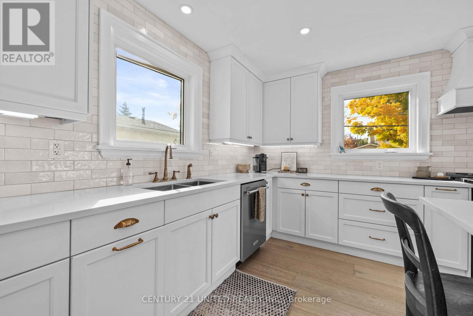 753 Chesterfield Avenue, Peterborough, Ontario  K9H 4Y1 - Photo 4 - X13758992