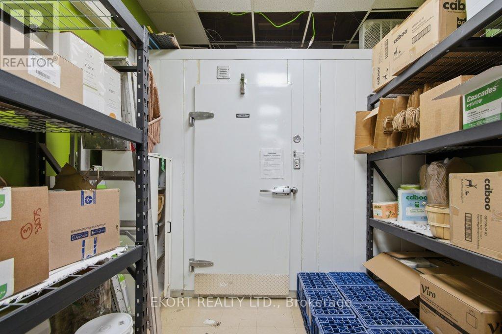5529 62 Highway S, Prince Edward County, Ontario  K8N 4Z7 - Photo 22 - X13759164