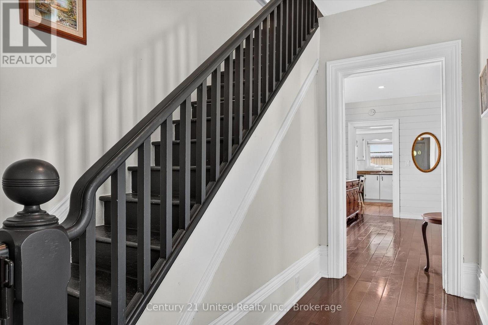 9 Crandall Street, Kawartha Lakes, Ontario  K9V 1R9 - Photo 2 - X13759206