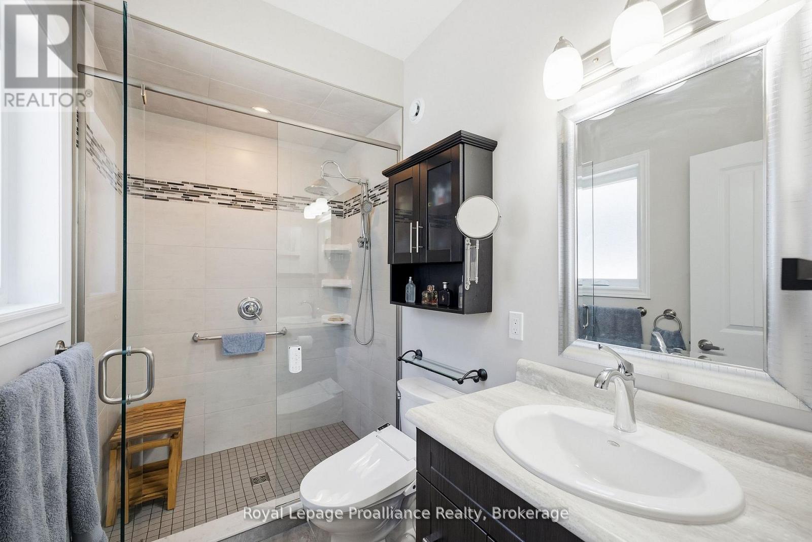 74 Sienna Avenue, Belleville, Ontario  K8P 0E4 - Photo 25 - X13759252