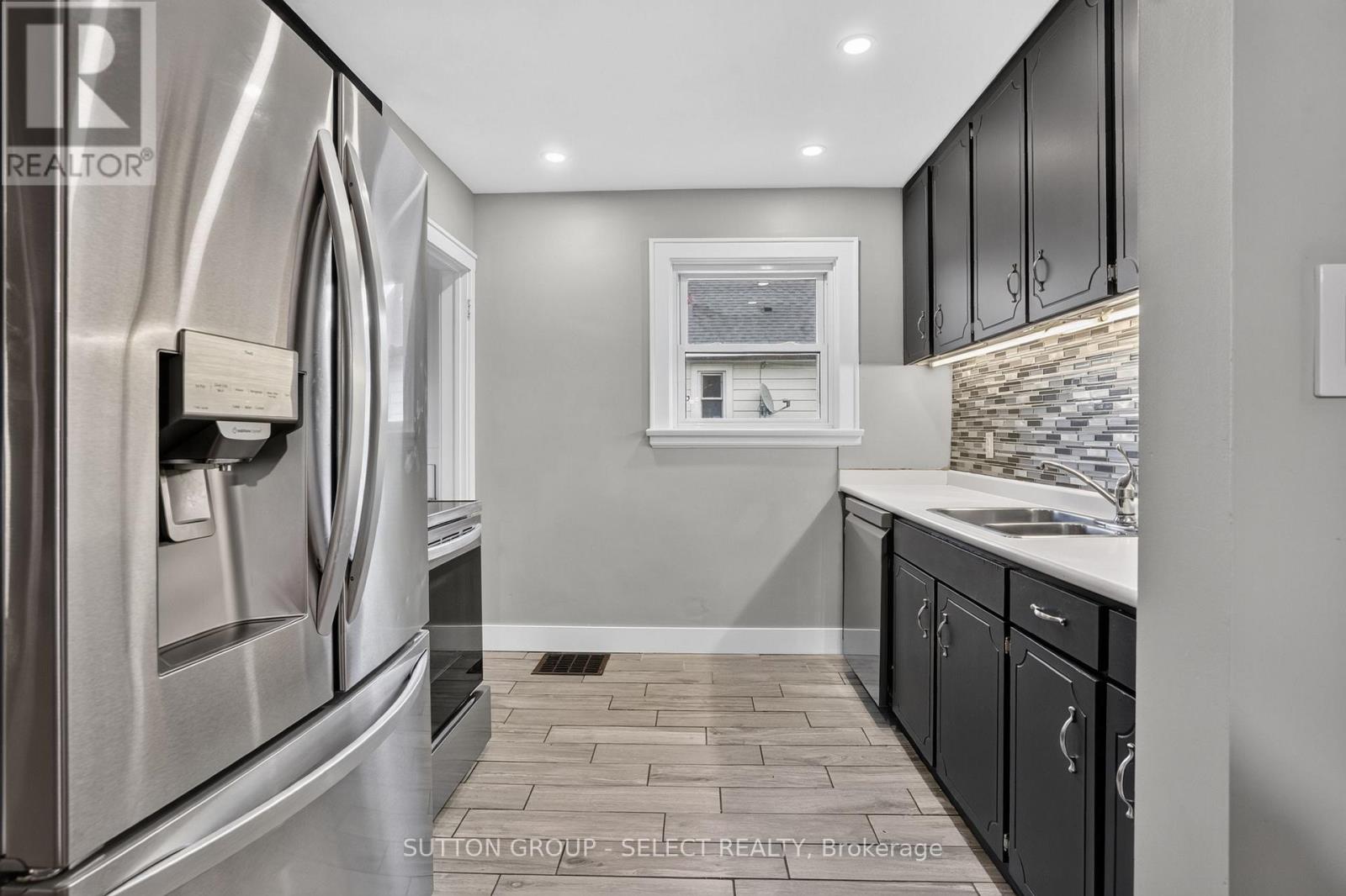 1295 York Street, London East, Ontario  N5W 2V5 - Photo 13 - X13758934