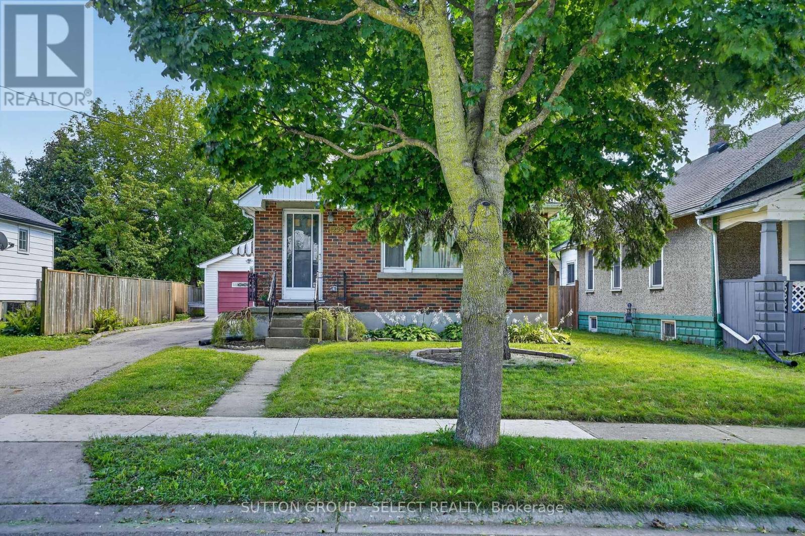 1295 York Street, London East, Ontario  N5W 2V5 - Photo 45 - X13758934