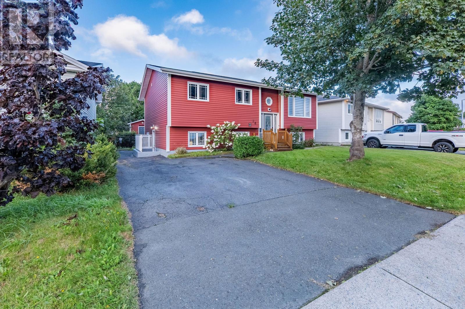 36 Moores Drive, Mount Pearl — photo 2