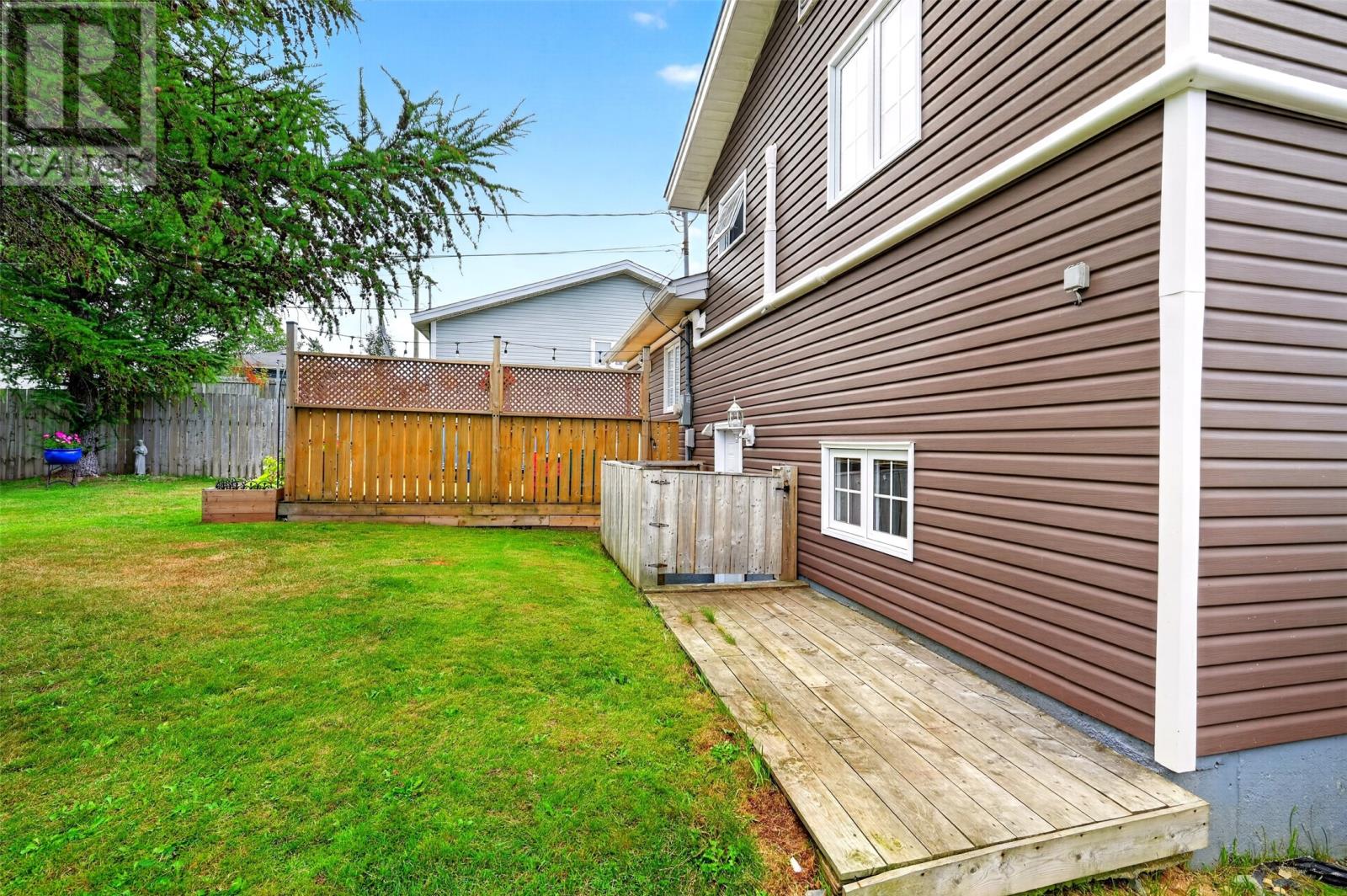 12 Leger Crescent, Mount Pearl — photo 5