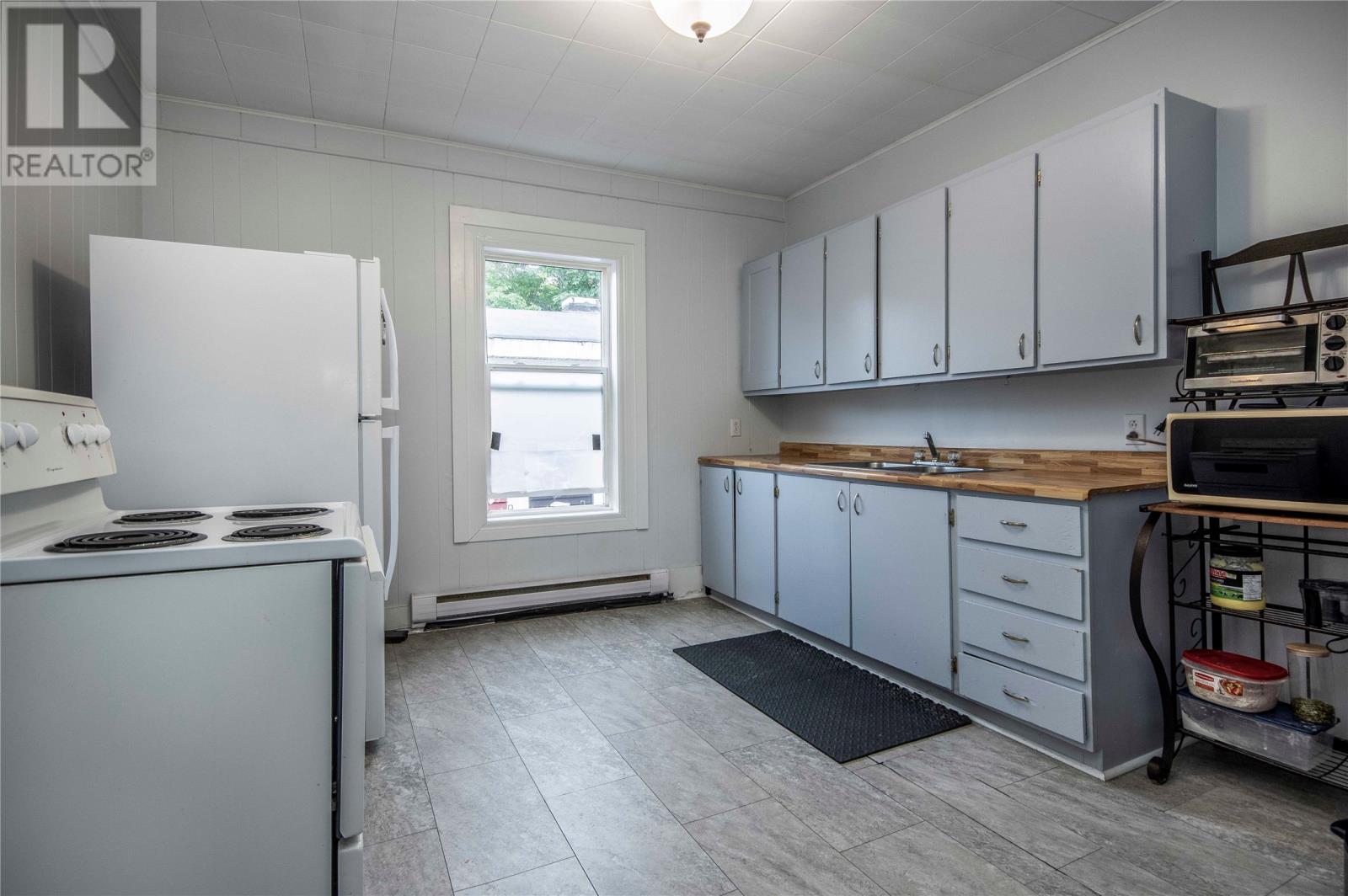 17 Golf Avenue, St. John’s — photo 13
