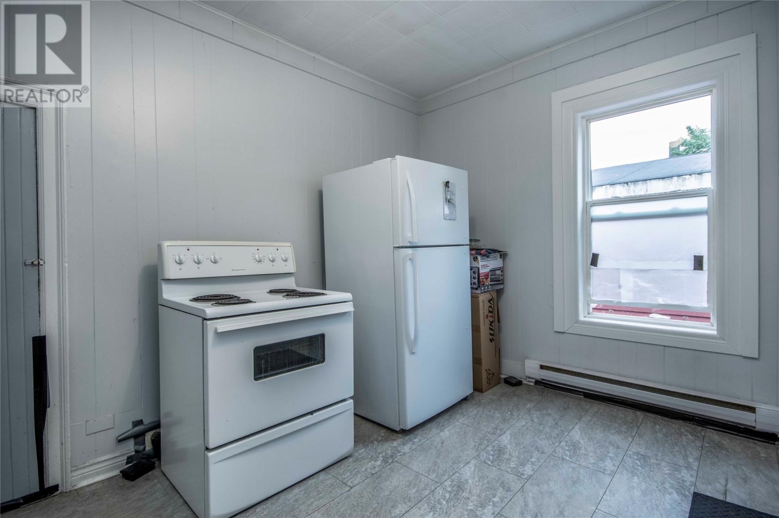 17 Golf Avenue, St. John’s — photo 14