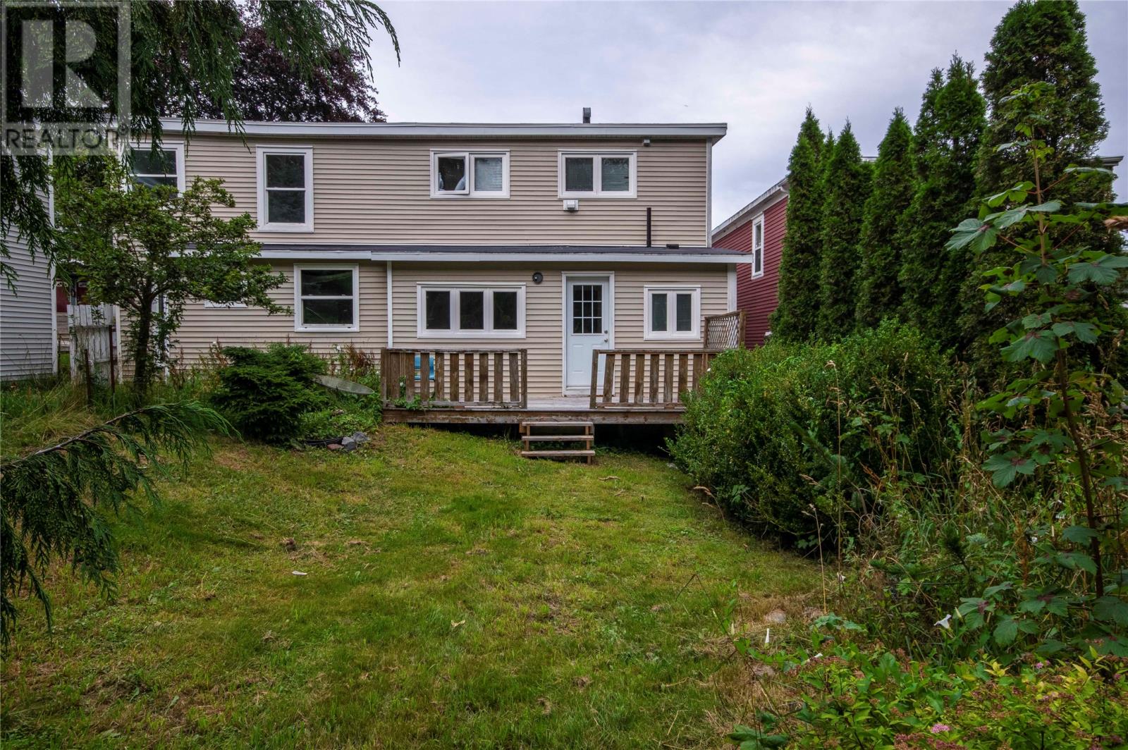 17 Golf Avenue, St. John’s — photo 2