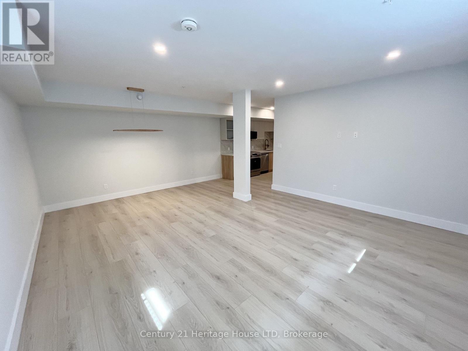 Lower Unit - 99a Moffatt Street, St. Catharines, Ontario  L2P 2L6 - Photo 11 - X13758940