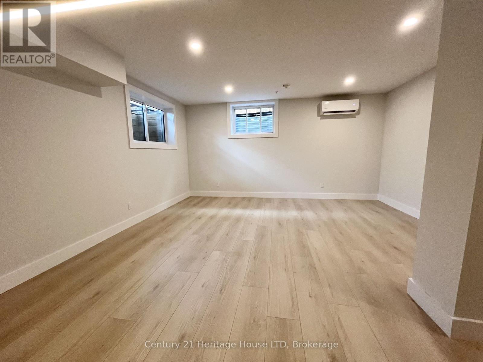Lower Unit - 99b Moffatt Street, St. Catharines, Ontario  L2P 2L6 - Photo 11 - X13758990