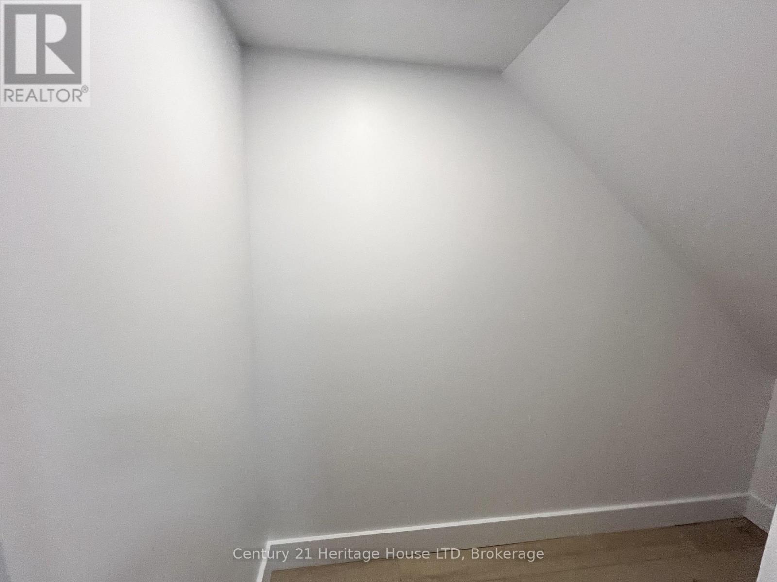 Lower Unit - 99b Moffatt Street, St. Catharines, Ontario  L2P 2L6 - Photo 17 - X13758990