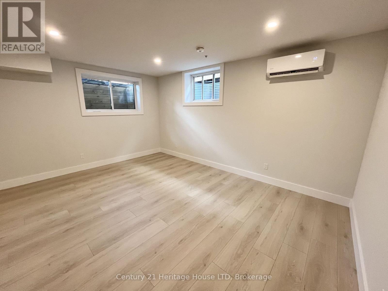 Lower Unit - 99b Moffatt Street, St. Catharines, Ontario  L2P 2L6 - Photo 7 - X13758990