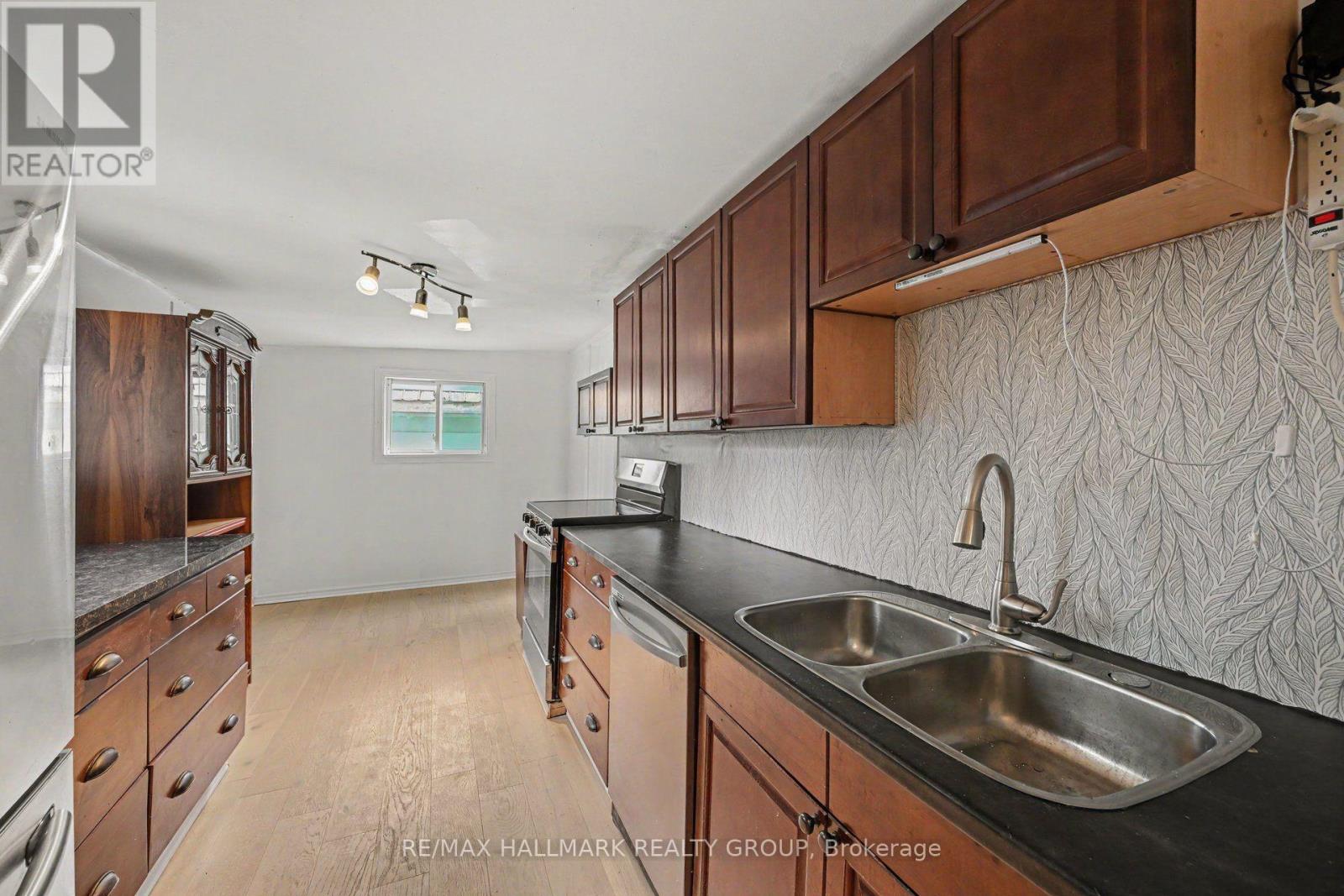 617 Roy Street W, Laurentian Valley, Ontario  K8A 6R9 - Photo 14 - X13758968
