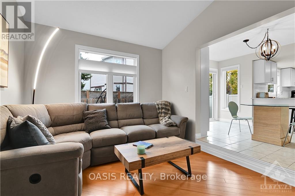 5 Thornhedge Court, Ottawa, Ontario  K1T 3E3 - Photo 11 - X13758974