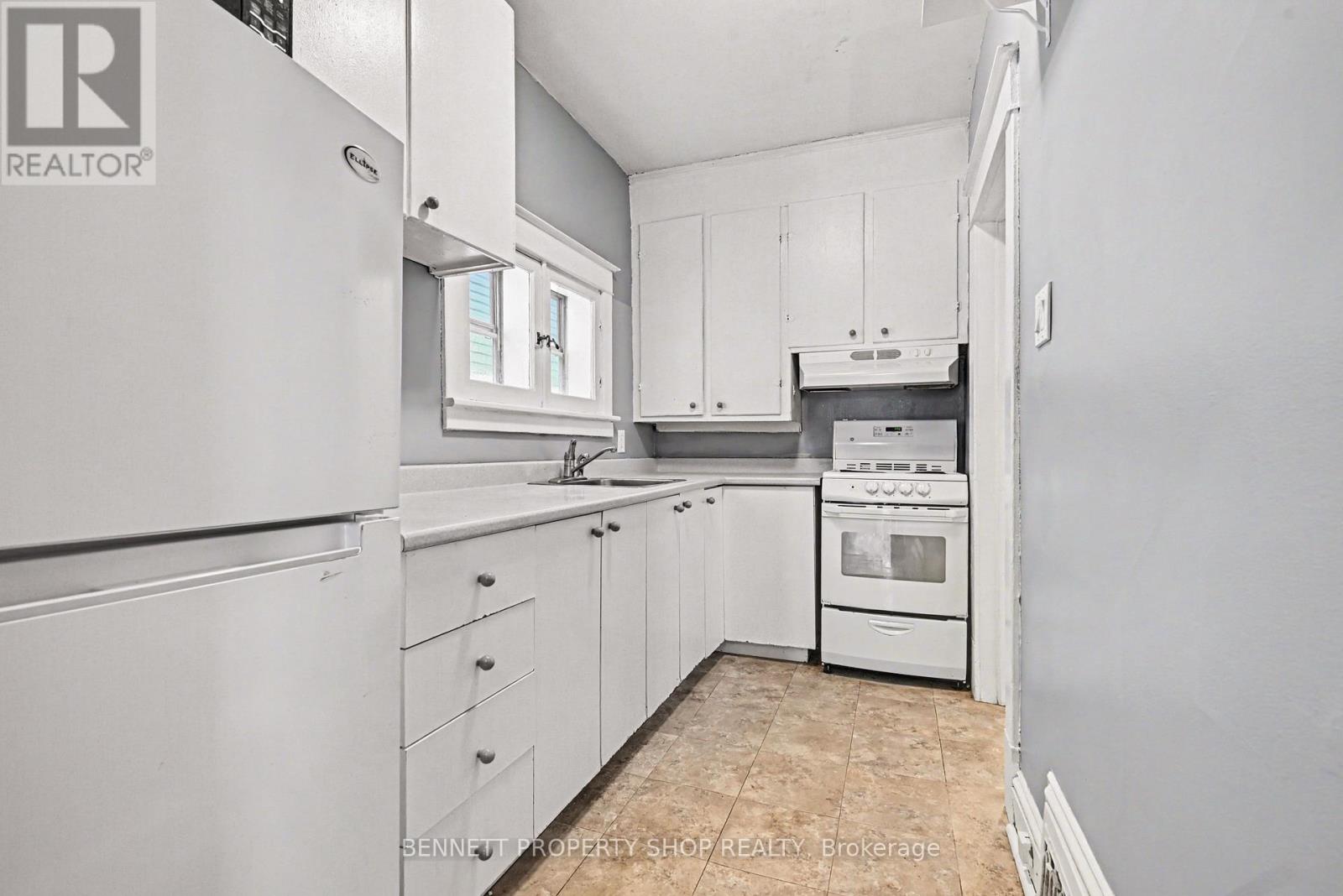 56 Smirle Avenue, Ottawa, Ontario  K1Y 0S1 - Photo 4 - X13759058