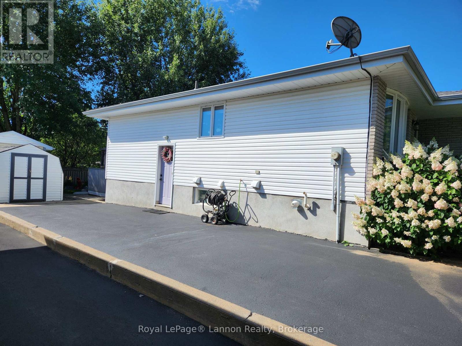 253 Downing Street, Thunder Bay, Ontario  P7A 7Z4 - Photo 9 - X13758908