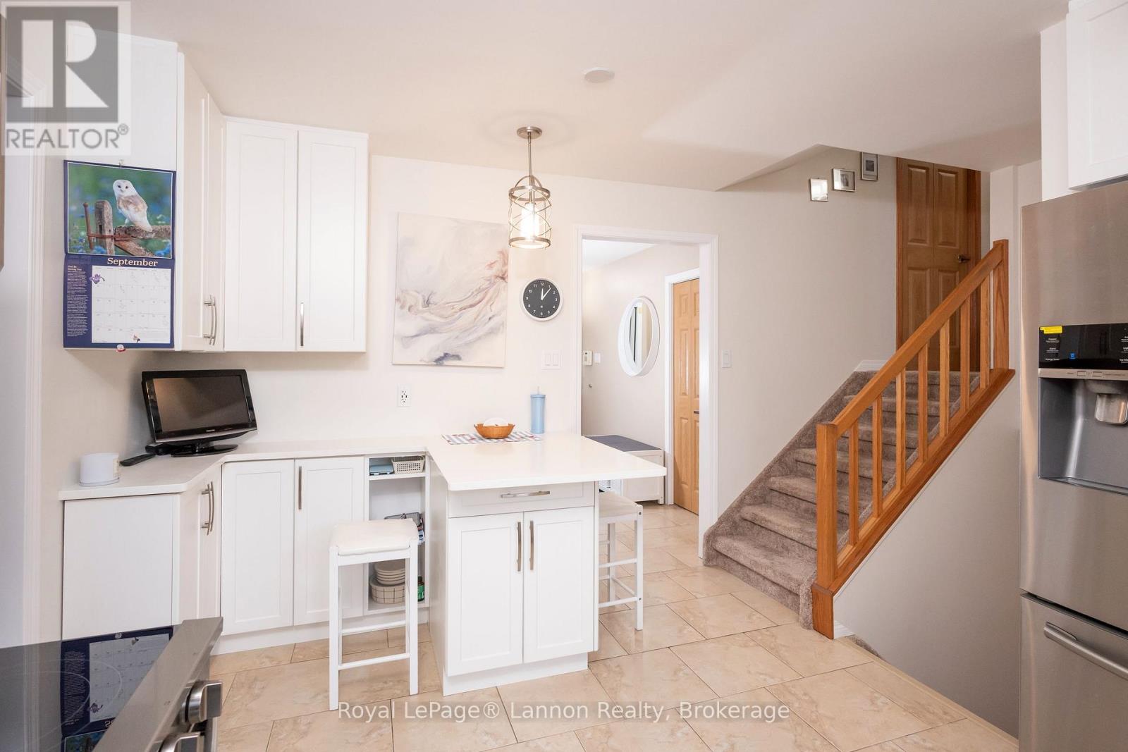 404 Riverview Drive, Thunder Bay, Ontario  P7C 1R6 - Photo 7 - X13759200