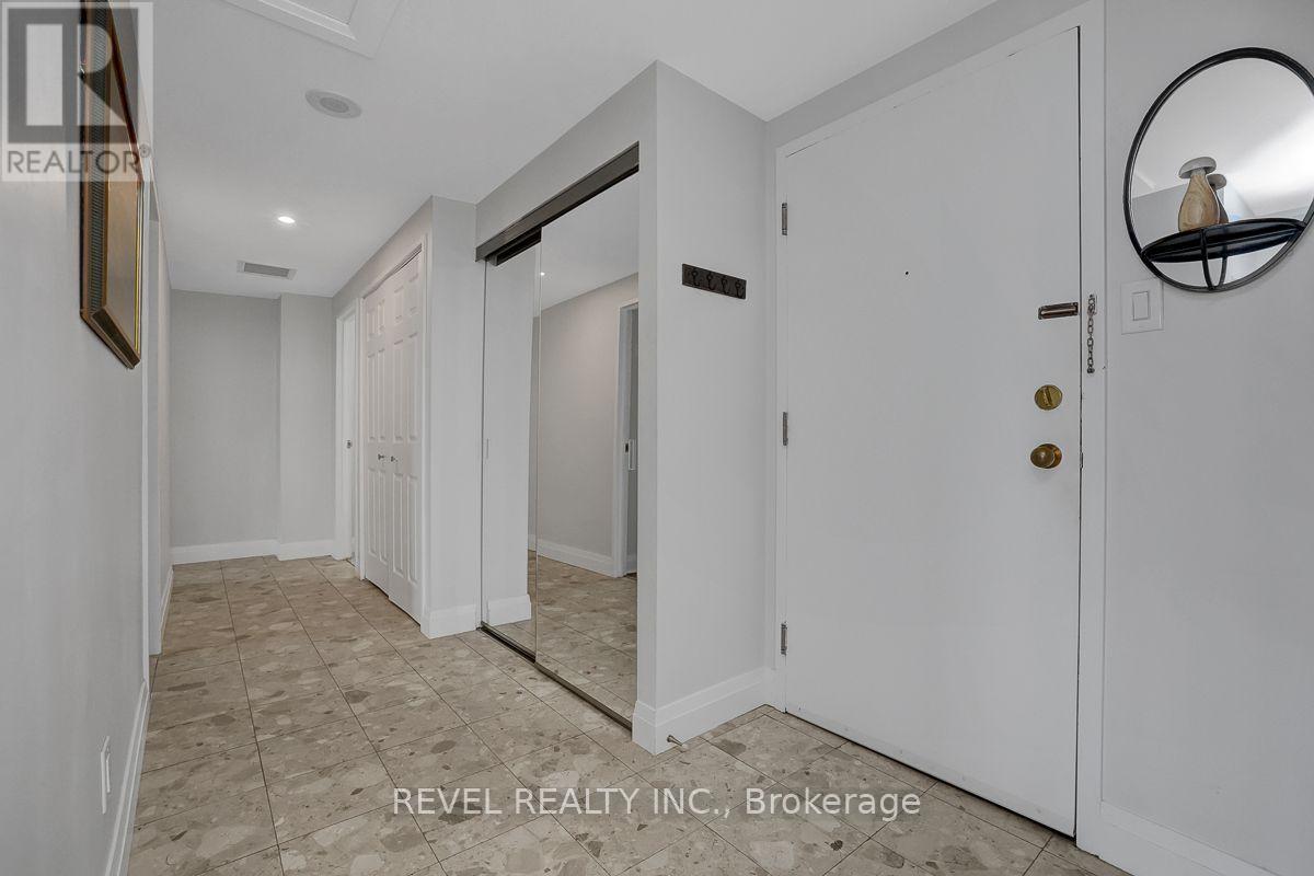 2003 - 556 Laurier Avenue W, Ottawa, Ontario  K1R 7X2 - Photo 2 - X13759174