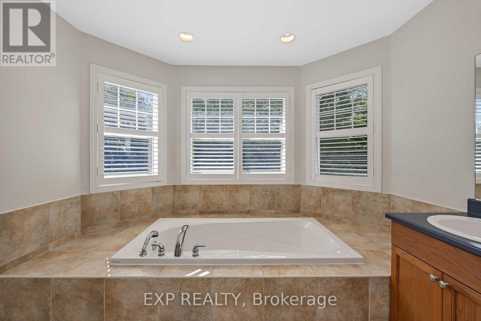 4356 Piperville Rd Road, Ottawa, Ontario  K1G 3N4 - Photo 20 - X13759180