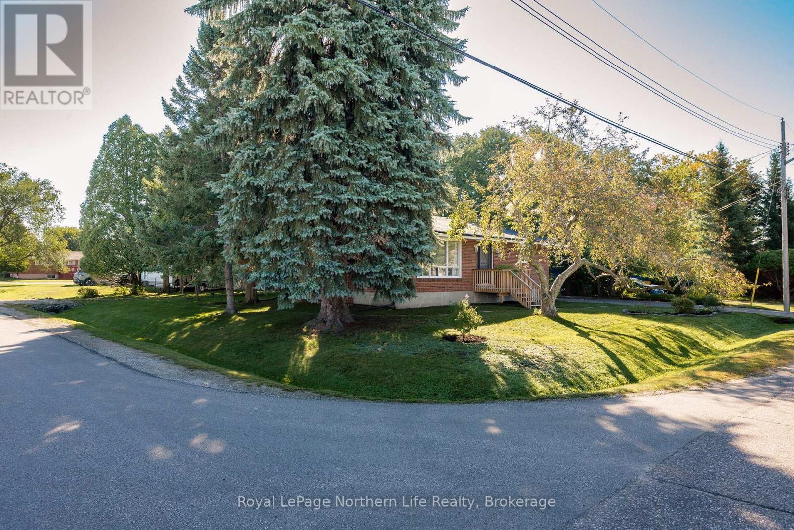 248 Lee Avenue, North Bay, Ontario  P1A 2K8 - Photo 6 - X13759038