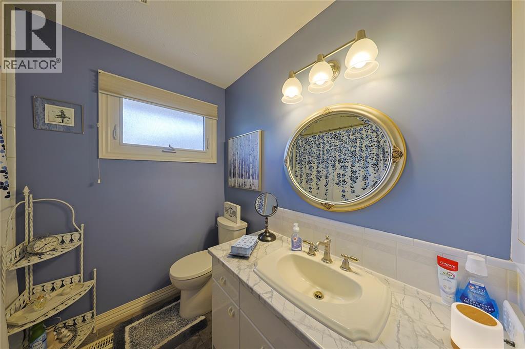 1208 Colborne Road, Sarnia, Ontario  N7V 3L2 - Photo 19 - 26021560