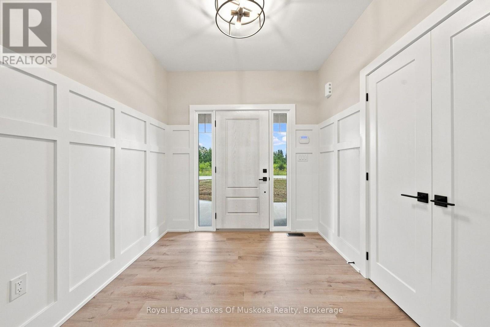 3 Meadow Acres Road, Oro-Medonte (Warminster), Ontario  L0K 2G1 - Photo 6 - S13759178