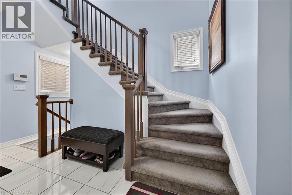 7773 Clendenning Street, Niagara Falls, Ontario  L2G 0H2 - Photo 5 - 40861622