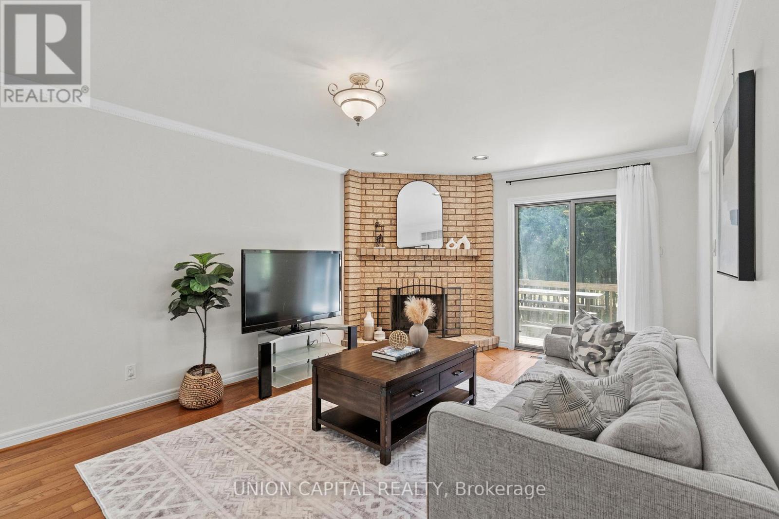 99 Abitibi Avenue, Toronto, Ontario  M2M 2V5 - Photo 8 - C13758826