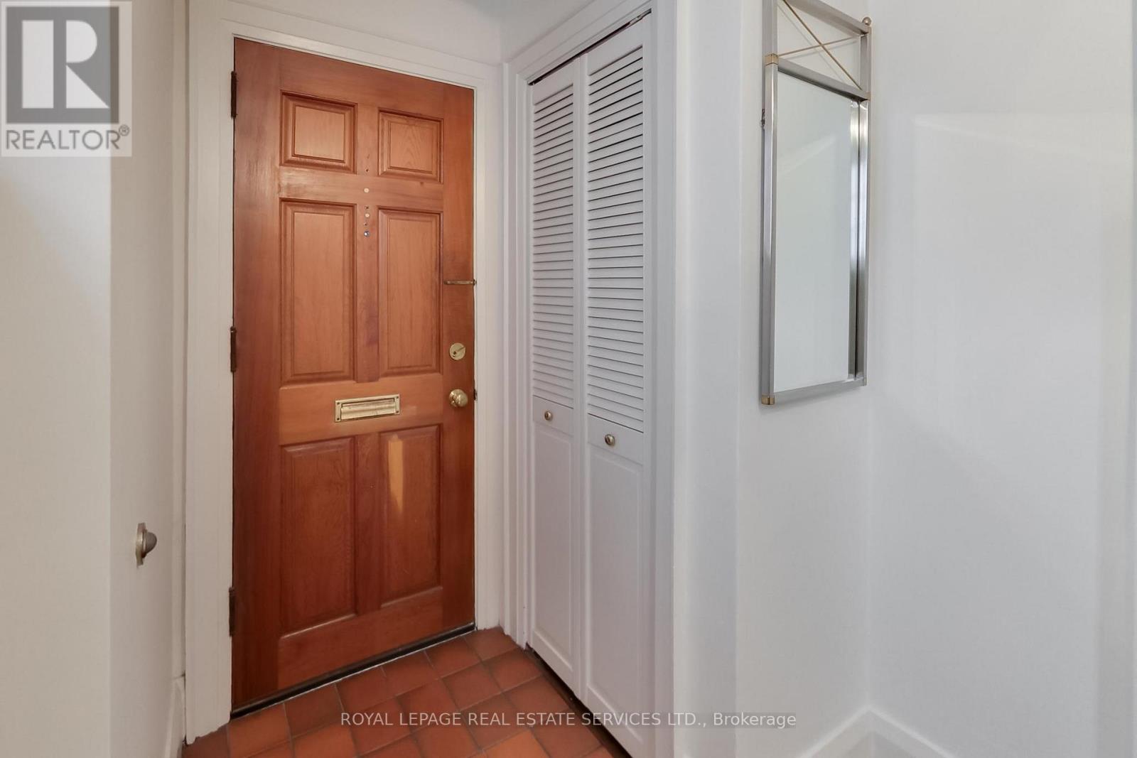738 Huron Street, Toronto, Ontario  M4V 2W3 - Photo 4 - C13758844