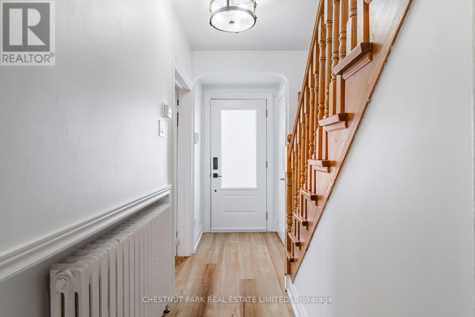 465 Oakwood Avenue, Toronto, Ontario  M6E 2W4 - Photo 2 - C13758988