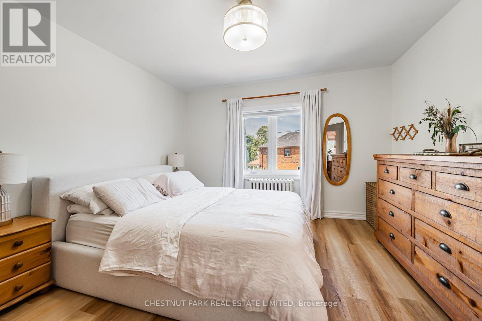 465 Oakwood Avenue, Toronto, Ontario  M6E 2W4 - Photo 22 - C13758988