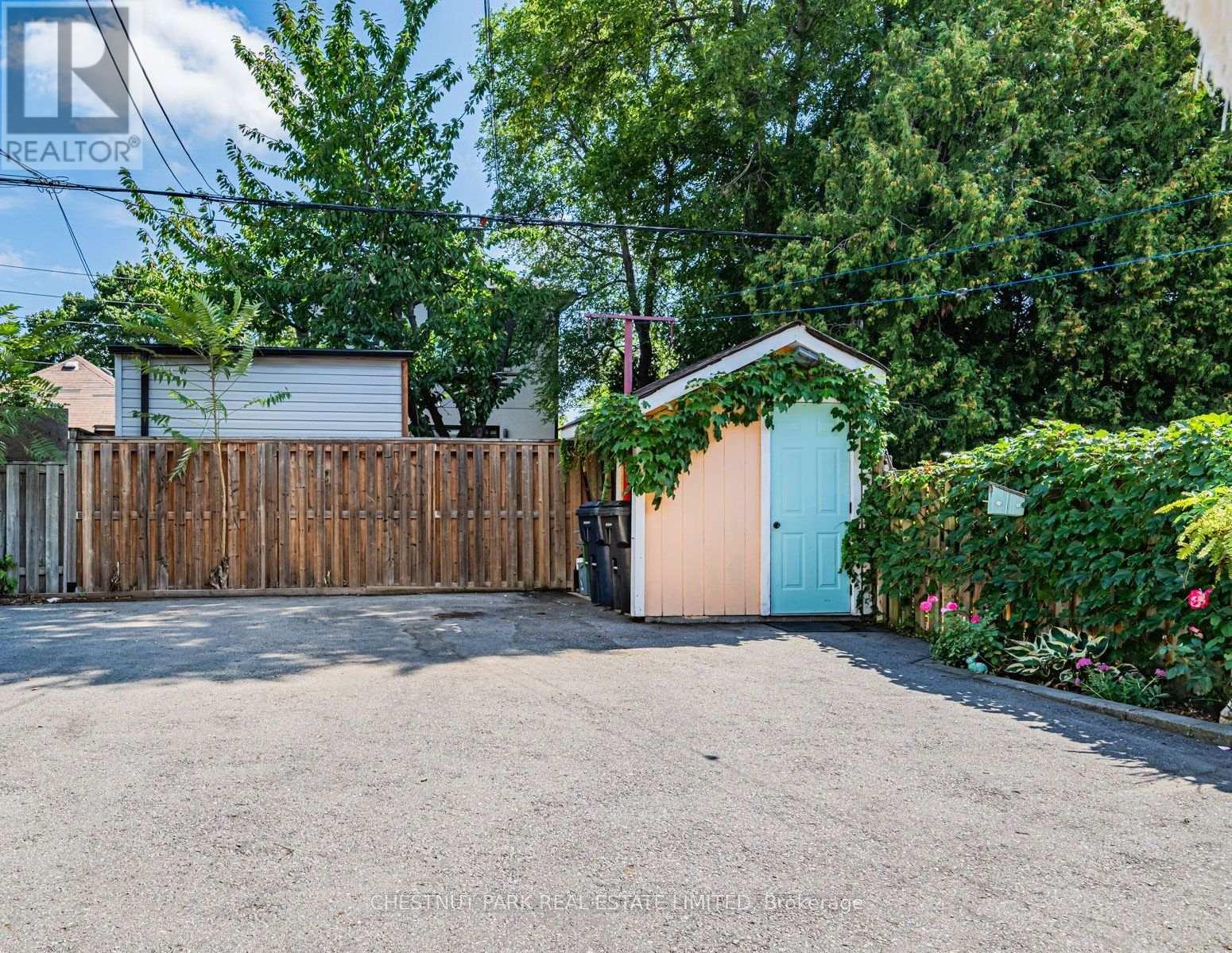 465 Oakwood Avenue, Toronto, Ontario  M6E 2W4 - Photo 42 - C13758988