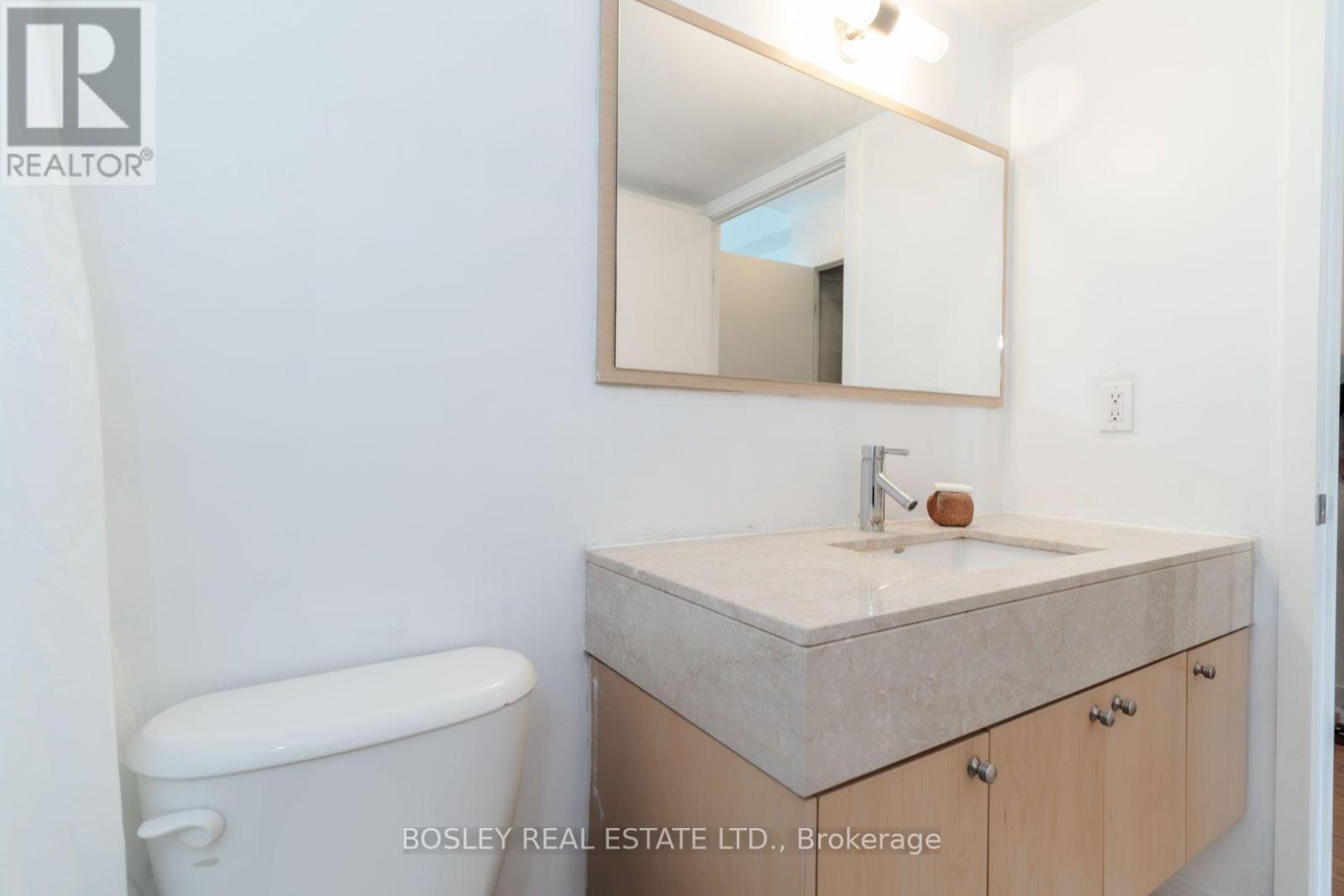 1302 - 126 Simcoe Street, Toronto, Ontario  M5H 4E6 - Photo 19 - C13759022