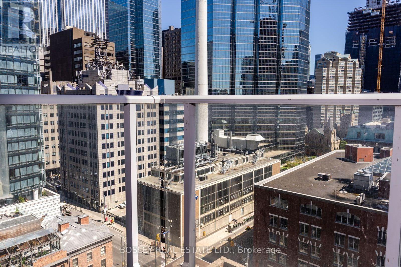 1302 - 126 Simcoe Street, Toronto, Ontario  M5H 4E6 - Photo 21 - C13759022