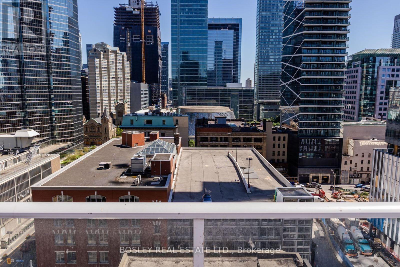 1302 - 126 Simcoe Street, Toronto, Ontario  M5H 4E6 - Photo 22 - C13759022