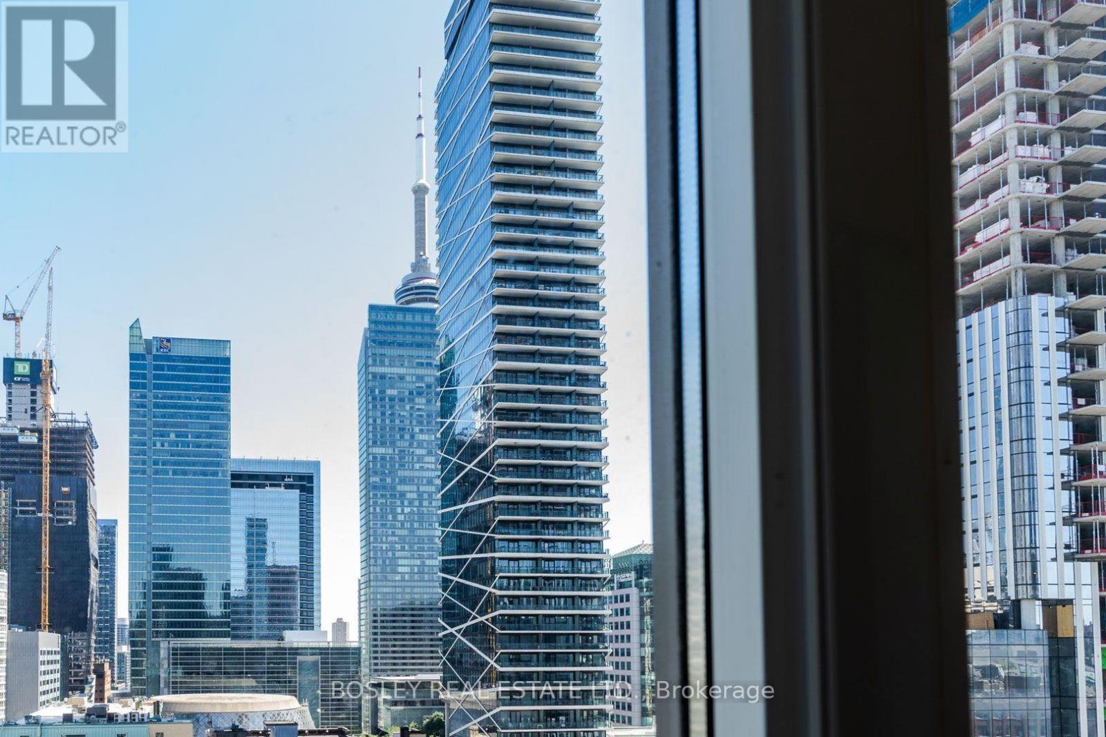 1302 - 126 Simcoe Street, Toronto, Ontario  M5H 4E6 - Photo 26 - C13759022