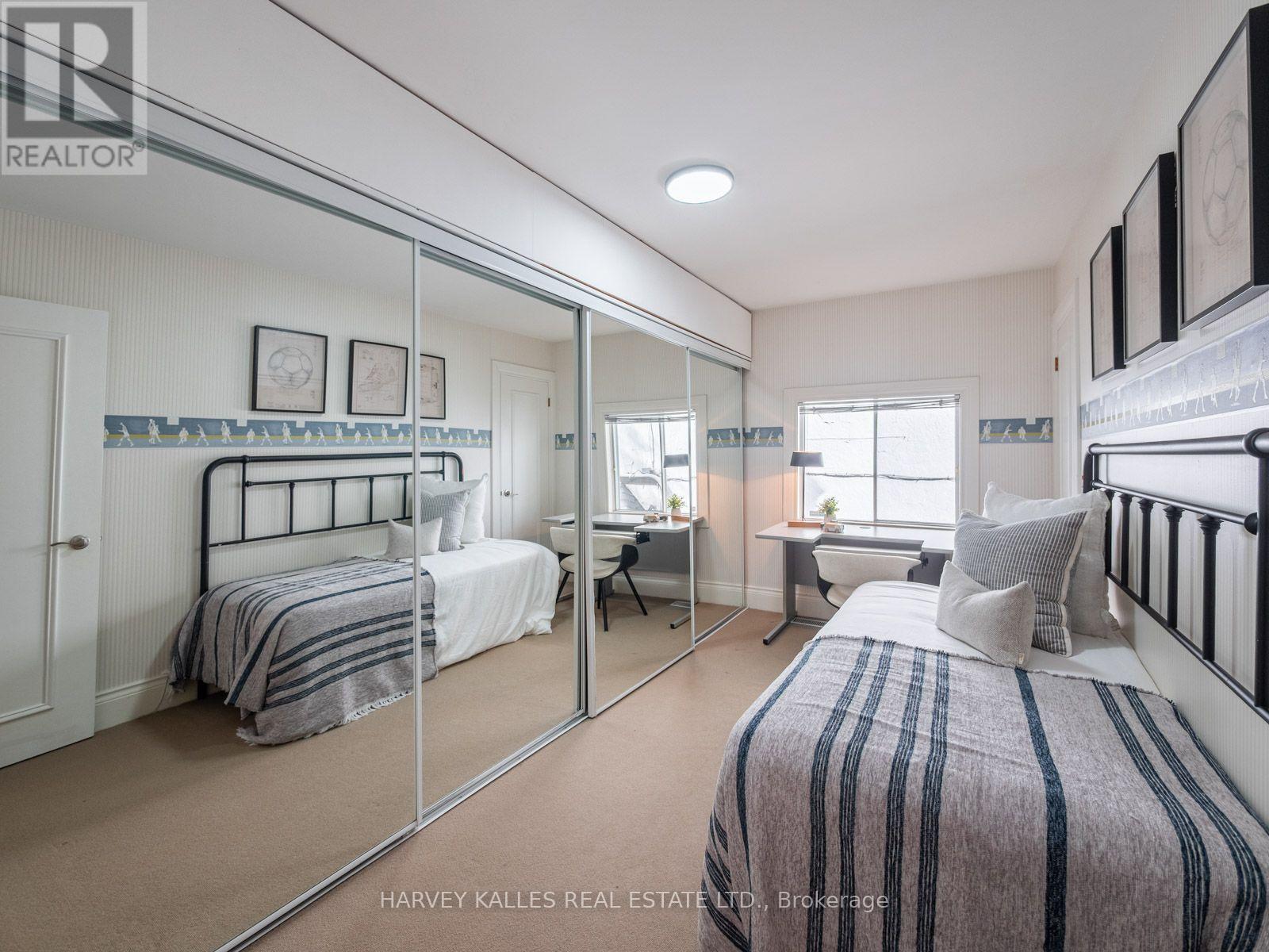 26 Vesta Drive, Toronto, Ontario  M5P 2Z5 - Photo 21 - C13759092